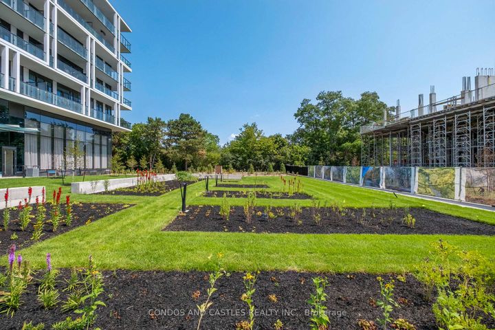 Photo 8 at 2610 - 29 Green Trail Court, Bayview Village, Toronto
