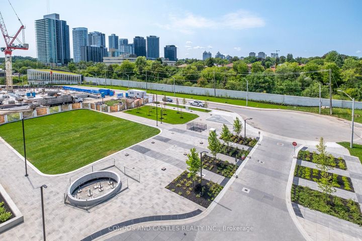 Photo 17 at 2610 - 29 Green Trail Court, Bayview Village, Toronto