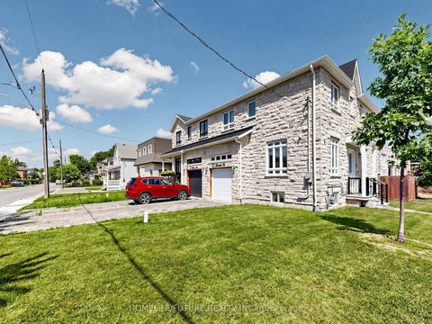 Photo 3 at 478 Aylesworth Avenue E, Cliffside, Toronto