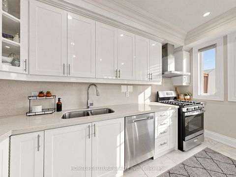 Photo 10 at 478 Aylesworth Avenue E, Cliffside, Toronto