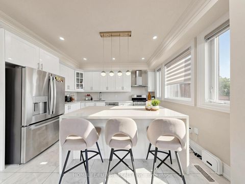 Photo 14 at 478 Aylesworth Avenue E, Cliffside, Toronto