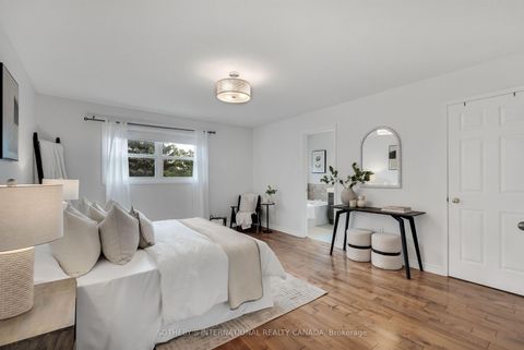Photo 6 at 406 Pinnacle Trail, Bayview Wellington, Aurora