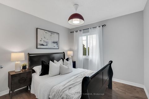 Photo 9 at 406 Pinnacle Trail, Bayview Wellington, Aurora