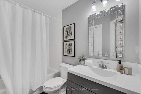 Photo 12 at 406 Pinnacle Trail, Bayview Wellington, Aurora