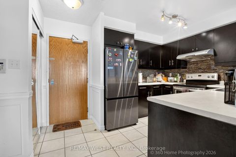 Photo 4 at 706 - 7 Lorraine Drive, Willowdale West, Toronto