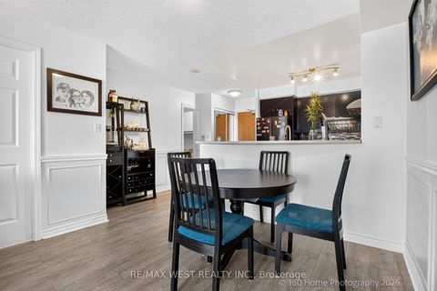 Photo 8 at 706 - 7 Lorraine Drive, Willowdale West, Toronto