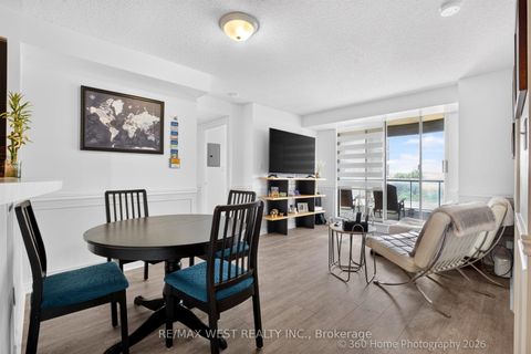 Photo 9 at 706 - 7 Lorraine Drive, Willowdale West, Toronto