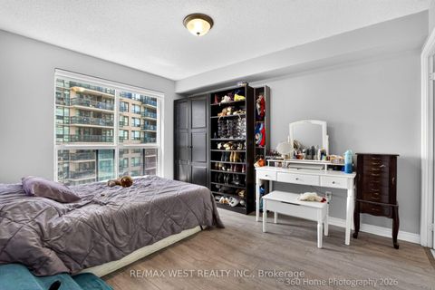 Photo 16 at 706 - 7 Lorraine Drive, Willowdale West, Toronto