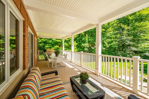 Photo 47 at 3 Bridgewater Drive, Rural Richmond Hill, Richmond Hill