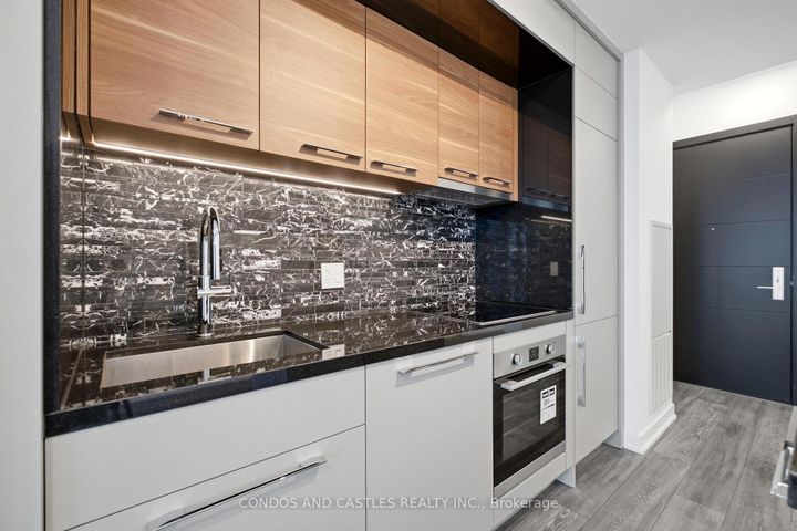 Photo 38 at 1511 - 29 Green Trail Court, Bayview Village, Toronto