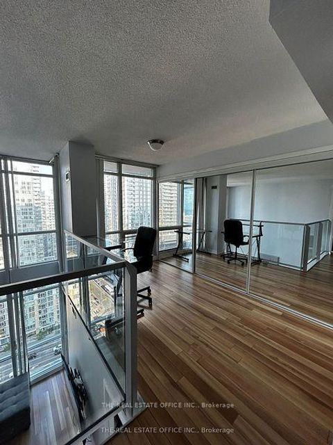 Photo 10 at 2808 - 15 Fort York Boulevard, Waterfront Communities C1, Toronto