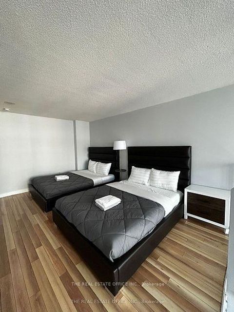 Photo 11 at 2808 - 15 Fort York Boulevard, Waterfront Communities C1, Toronto