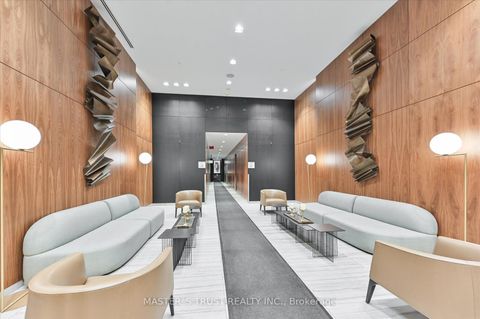 Photo 1 at Ph 5801 - 8 Eglinton Avenue E, Mount Pleasant West, Toronto