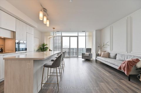 Photo 4 at Ph 5801 - 8 Eglinton Avenue E, Mount Pleasant West, Toronto