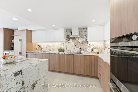 Photo 13 at 902 - 900 Yonge Street, Annex, Toronto