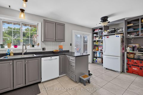 Photo 7 at 25 Edgewood Crescent, New Lowell, Clearview