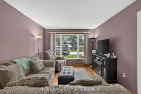 Photo 9 at 25 Edgewood Crescent, New Lowell, Clearview