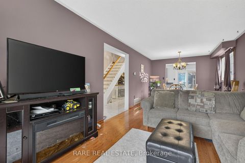 Photo 11 at 25 Edgewood Crescent, New Lowell, Clearview