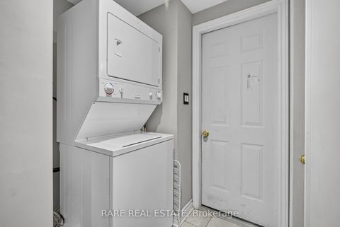 Photo 17 at 25 Edgewood Crescent, New Lowell, Clearview