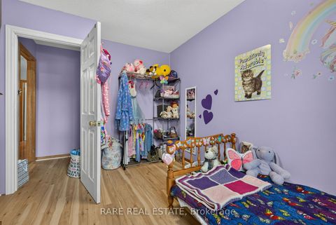 Photo 23 at 25 Edgewood Crescent, New Lowell, Clearview