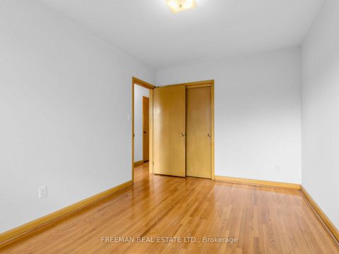Photo 13 at 380 Glenholme Avenue, Oakwood Village, Toronto