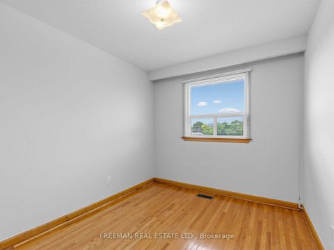 Photo 14 at 380 Glenholme Avenue, Oakwood Village, Toronto