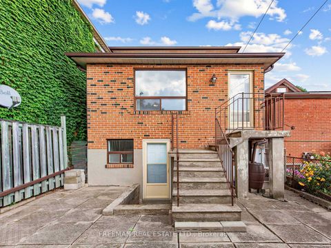 Photo 22 at 380 Glenholme Avenue, Oakwood Village, Toronto