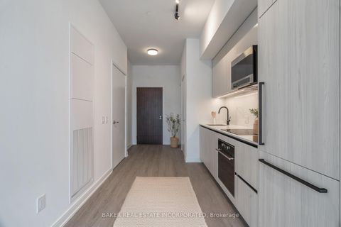 Photo 4 at 907 - 425 Front Street E, Waterfront Communities C8, Toronto