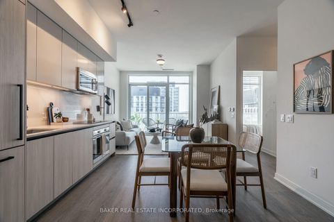 Photo 1 at 911 - 425 Front Street E, Waterfront Communities C8, Toronto
