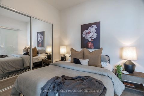 Photo 4 at 911 - 425 Front Street E, Waterfront Communities C8, Toronto
