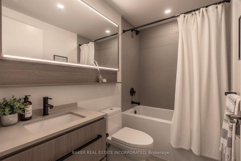 Photo 7 at 611 - 425 Front Street E, Waterfront Communities C8, Toronto