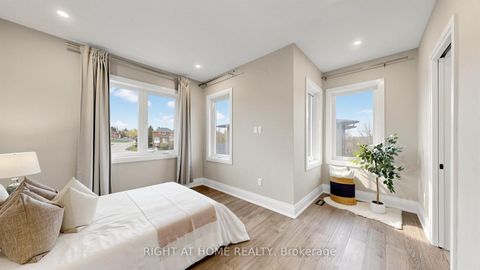 Photo 24 at 14 Dixon Court, Painswick North, Barrie