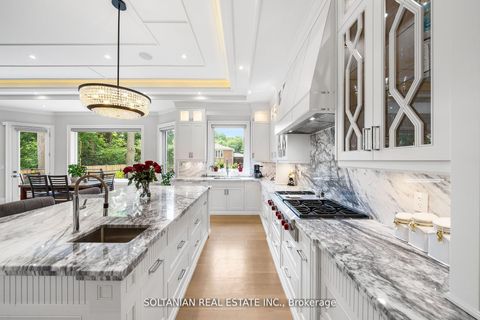 Photo 2 at 319 Betty Ann Drive, Willowdale West, Toronto