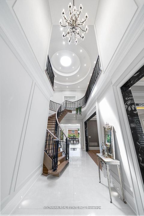 Photo 20 at 319 Betty Ann Drive, Willowdale West, Toronto
