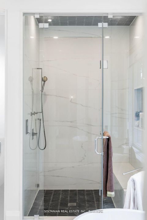 Photo 35 at 319 Betty Ann Drive, Willowdale West, Toronto