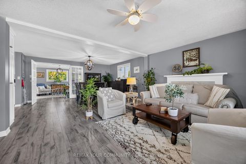 Photo 4 at 17 Kelsey Crescent, Sutton & Jackson's Point, Georgina