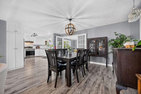 Photo 7 at 17 Kelsey Crescent, Sutton & Jackson's Point, Georgina