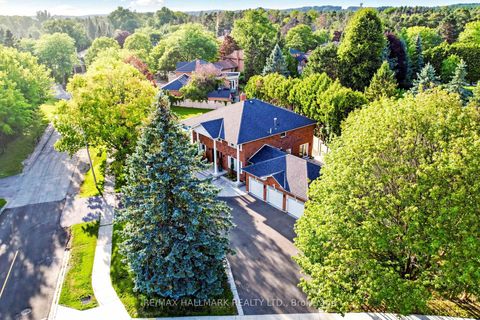 Photo 3 at 8 Beaufort Hills Road, Oak Ridges, Richmond Hill