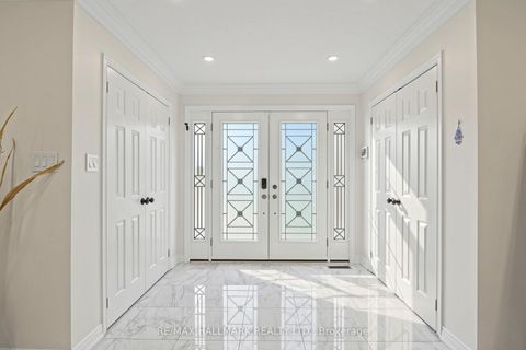 Photo 6 at 8 Beaufort Hills Road, Oak Ridges, Richmond Hill