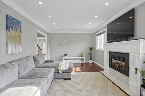 Photo 15 at 8 Beaufort Hills Road, Oak Ridges, Richmond Hill