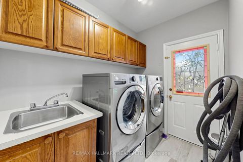 Photo 18 at 8 Beaufort Hills Road, Oak Ridges, Richmond Hill