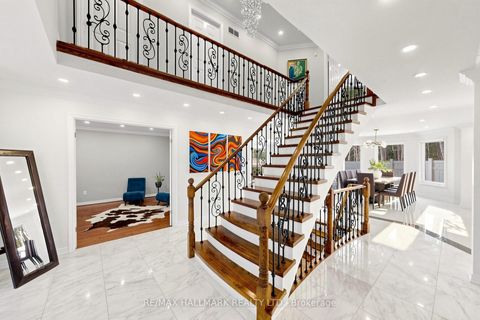 Photo 19 at 8 Beaufort Hills Road, Oak Ridges, Richmond Hill