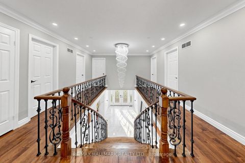 Photo 20 at 8 Beaufort Hills Road, Oak Ridges, Richmond Hill
