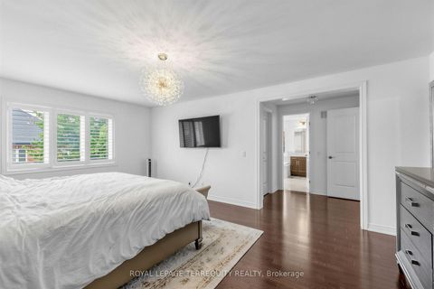 Photo 16 at 44 Headwind Boulevard, Vellore Village, Vaughan