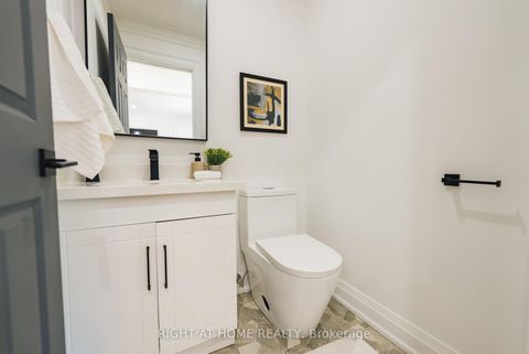 Photo 7 at 2266 Taylorwoods Boulevard, Alcona, Innisfil