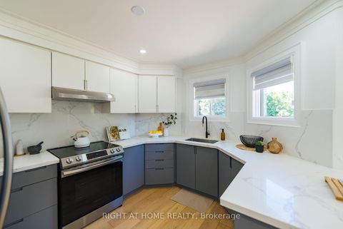 Photo 10 at 2266 Taylorwoods Boulevard, Alcona, Innisfil
