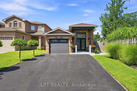 Photo 0 at 4 Lister Drive, Holly, Barrie