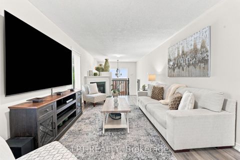 Photo 6 at 4 Lister Drive, Holly, Barrie