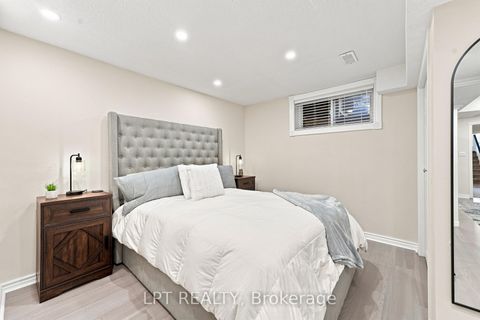 Photo 27 at 4 Lister Drive, Holly, Barrie