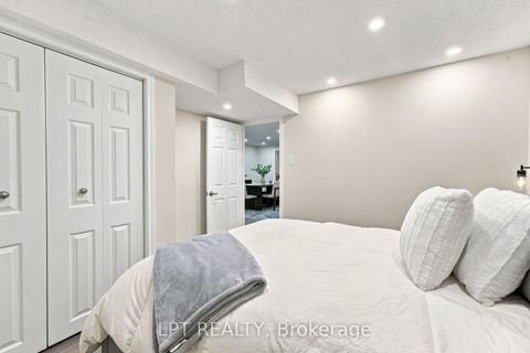Photo 28 at 4 Lister Drive, Holly, Barrie